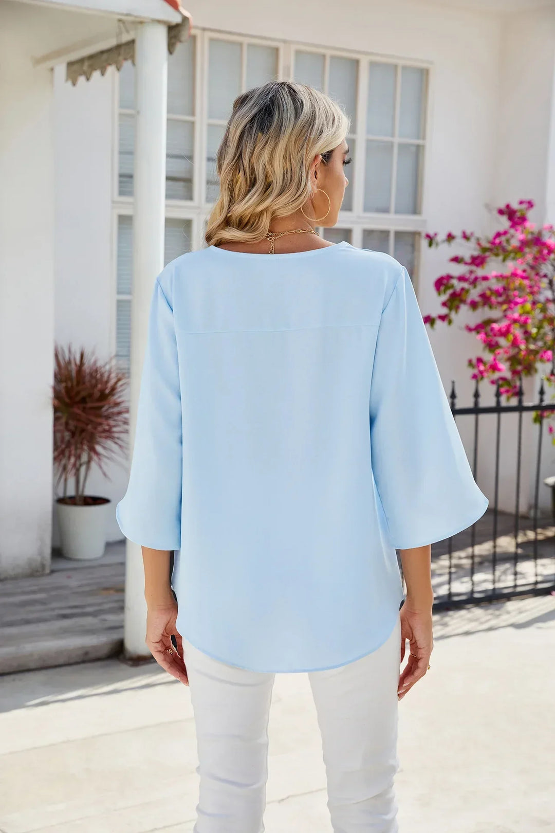 SIERA | V-NECK BLOUSE